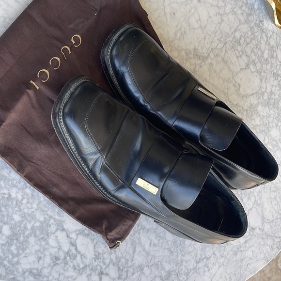 Men's authentic Gucci loafers size 11.5. Very comfortable and square toe. - Picture 3 of 9